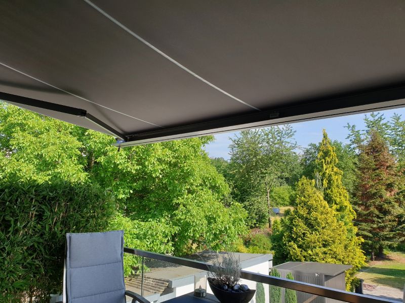 Outdoor Blinds Installation